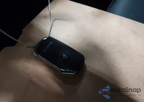 2023 Kia Sportage Hybrid Ex z USA, uszkodzony, nr VIN KNDPVCAG9P7098198